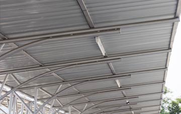 installing Habin metal roofing